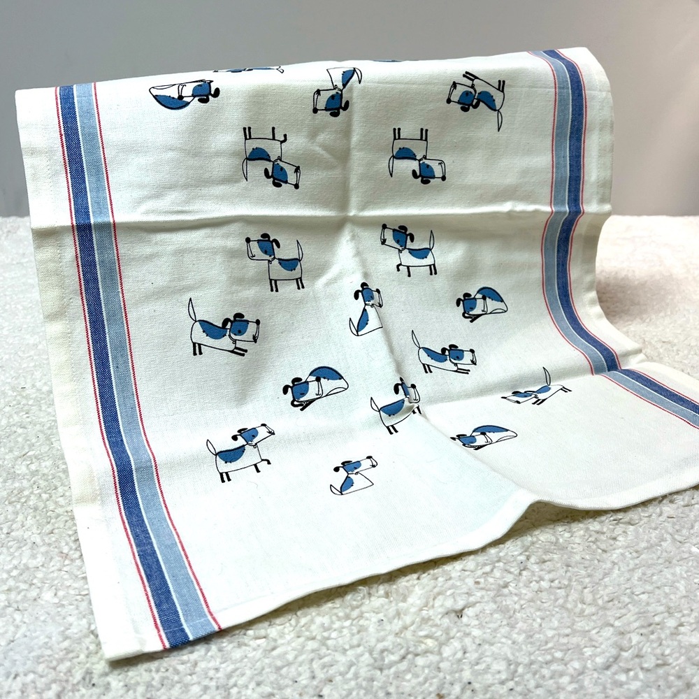 Green 3 "Puppy Print" 100% Natural Cotton Tea Towel NWOT